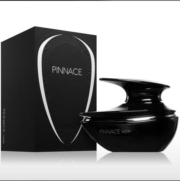 Parfum Pinnace Noir Élégant