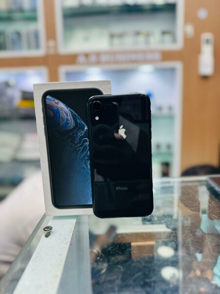 iPhone XR 64Go tout est dorig