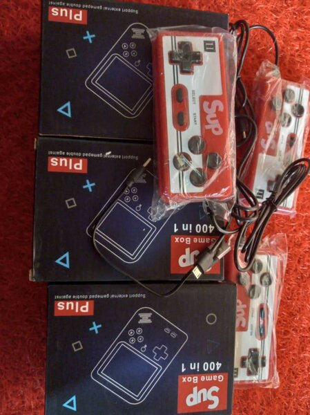 400 in 1 Classic Retro Game console