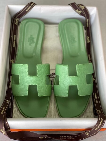 Sandales en cuir élégantes