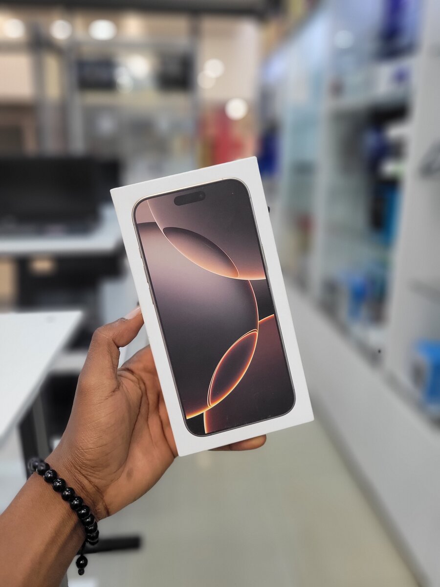 IPHONE 16 PRO MAX // 256GB