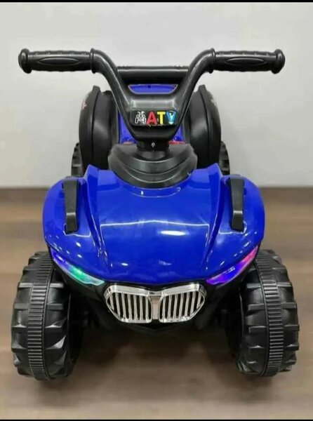 Quad enfant électrique coloré