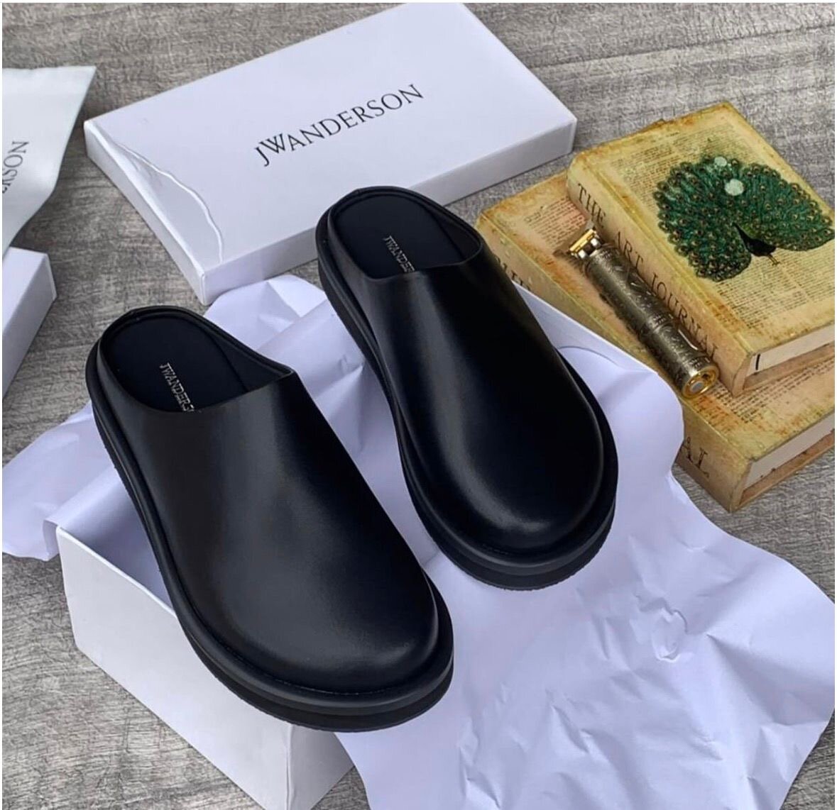 Mules homme élégantes