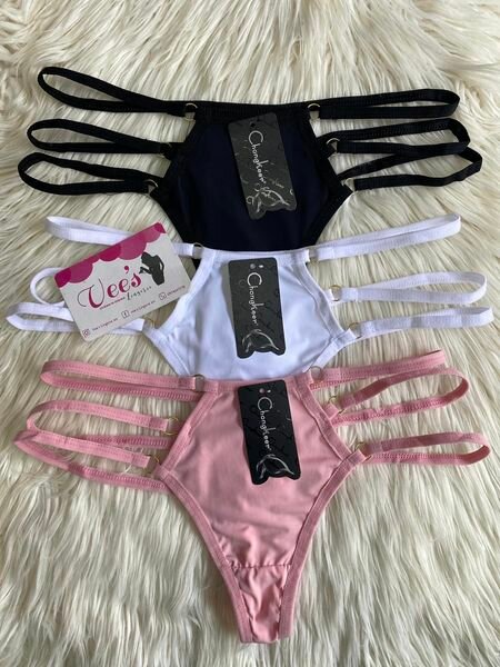 Strings et culottes pour femmes