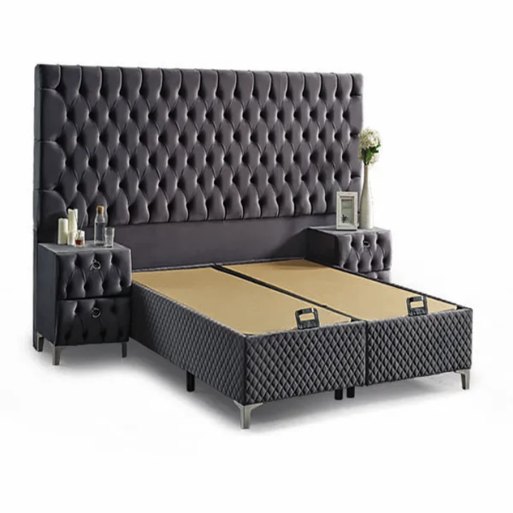 Lit gris avec coffre capitonné