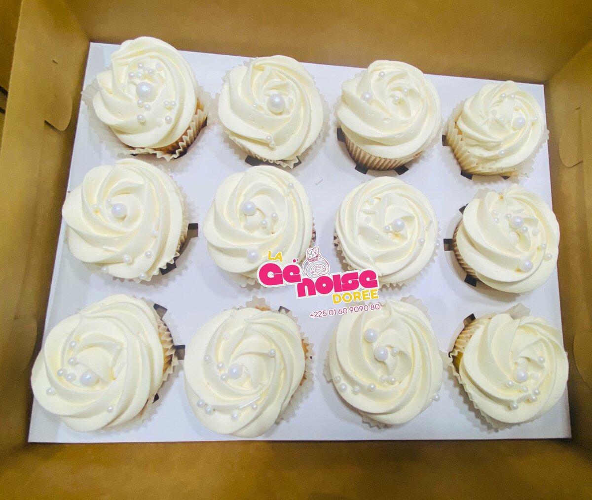 Cupcakes vanille élégants