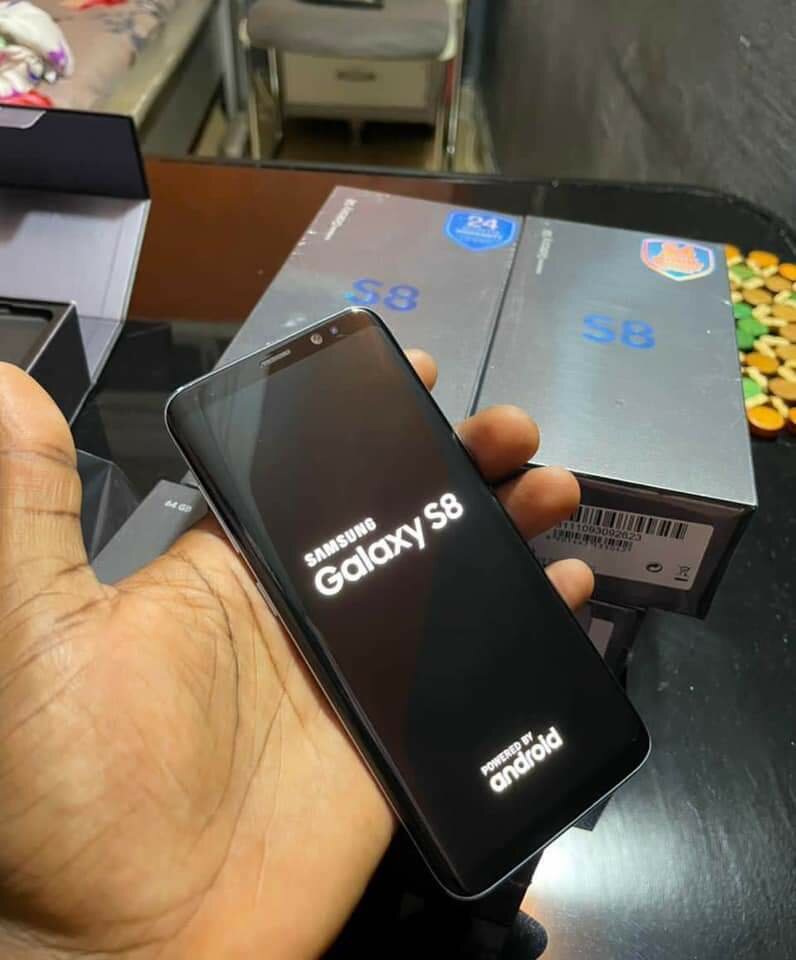 Samsung Galaxy s8 simple