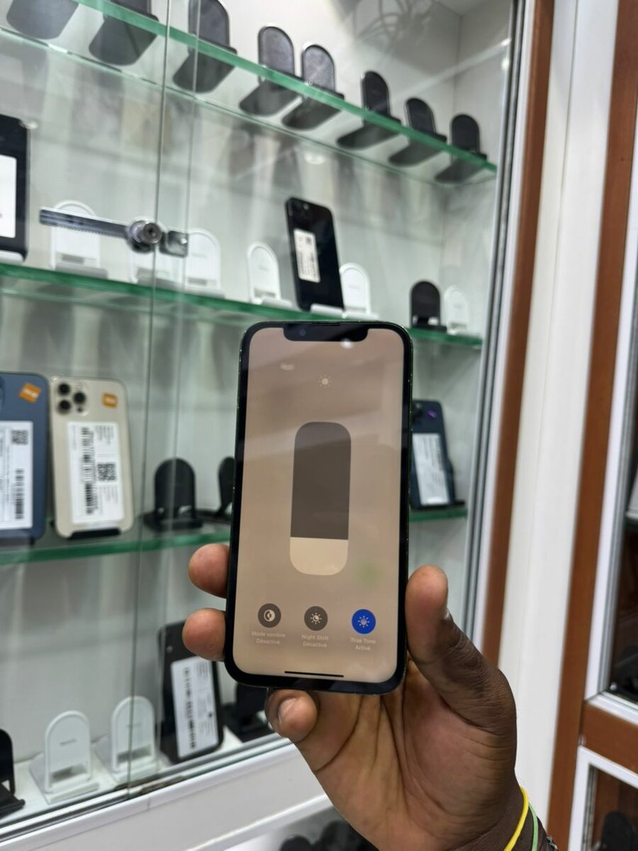 13 simple 128giga tout passe j