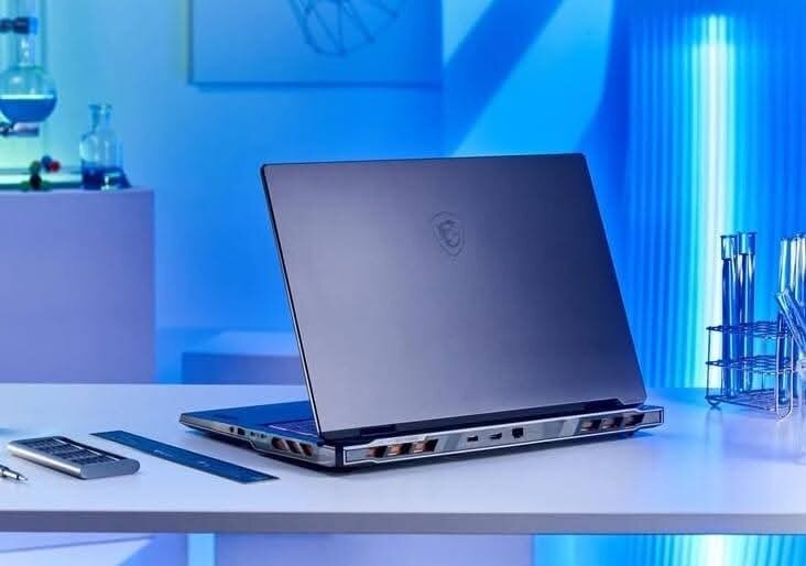 MSI VECTOR A18 HX 2025