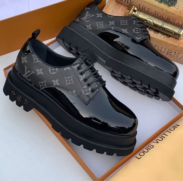 Derbies en cuir Louis Vuitton
