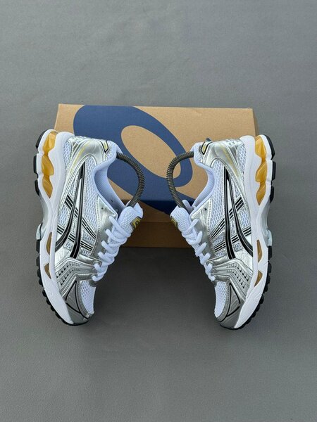 Asics kayano