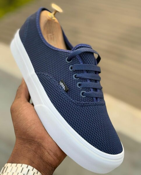 CHAUSSURE VANS AUTHENTIQUE DE QUALITÉ