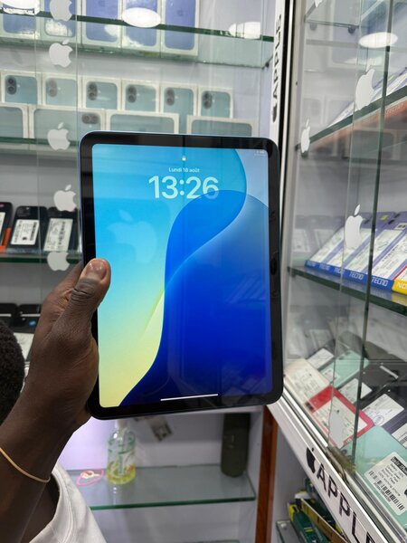 iPad Air 10.9'' Wi-Fi