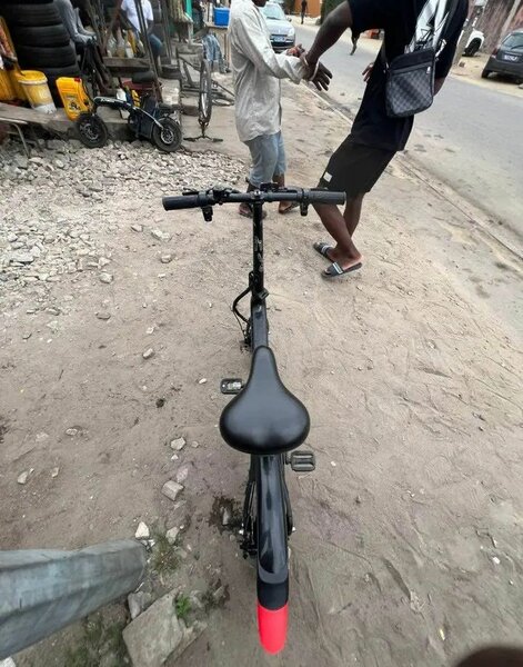 Vélo pliable urbain compact