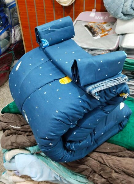 Axtra double duvet with one bed sheets and 2 pillow cases