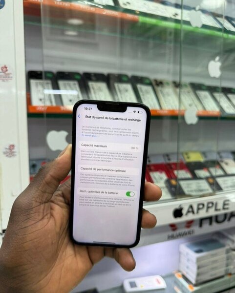 iPhone 13 Noir 256 Go
