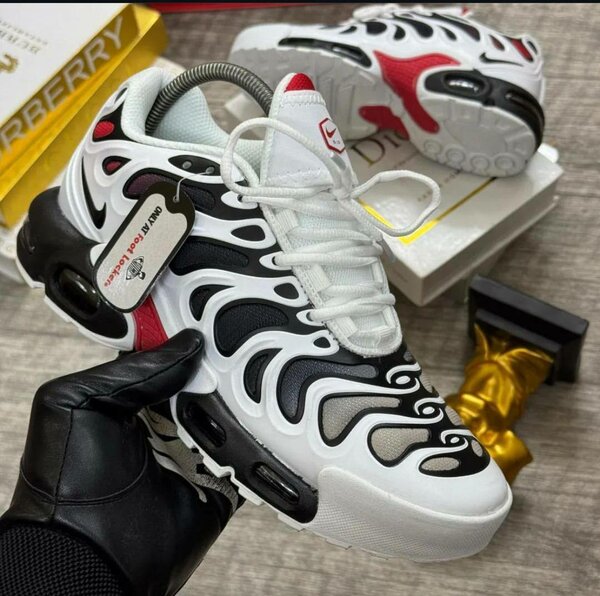 Nike Tn