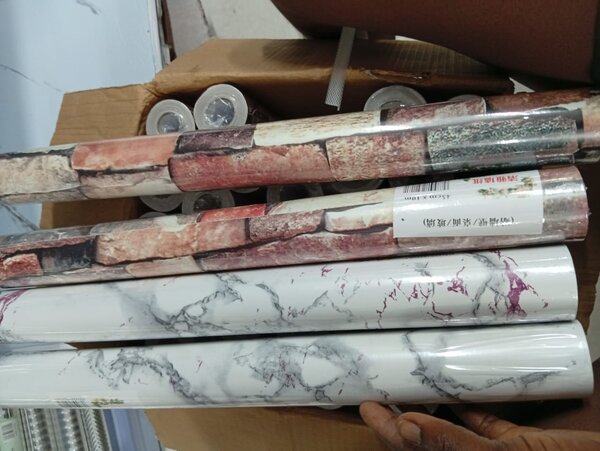 Papier peint adhésif marbre