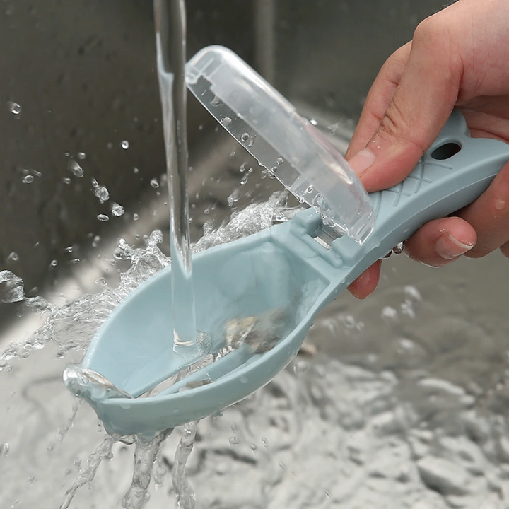 Écailleur de poisson pratique