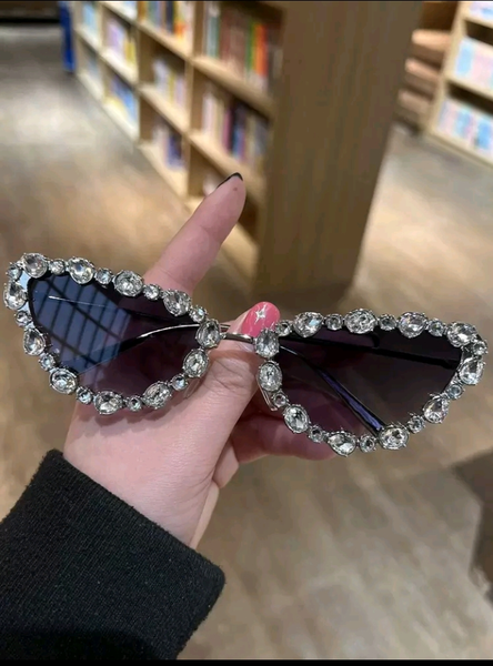 Lunette de mode a strass