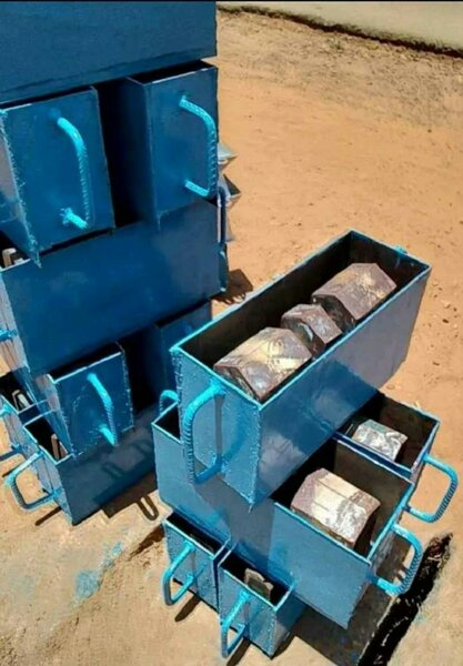 Moule à briques 15 français