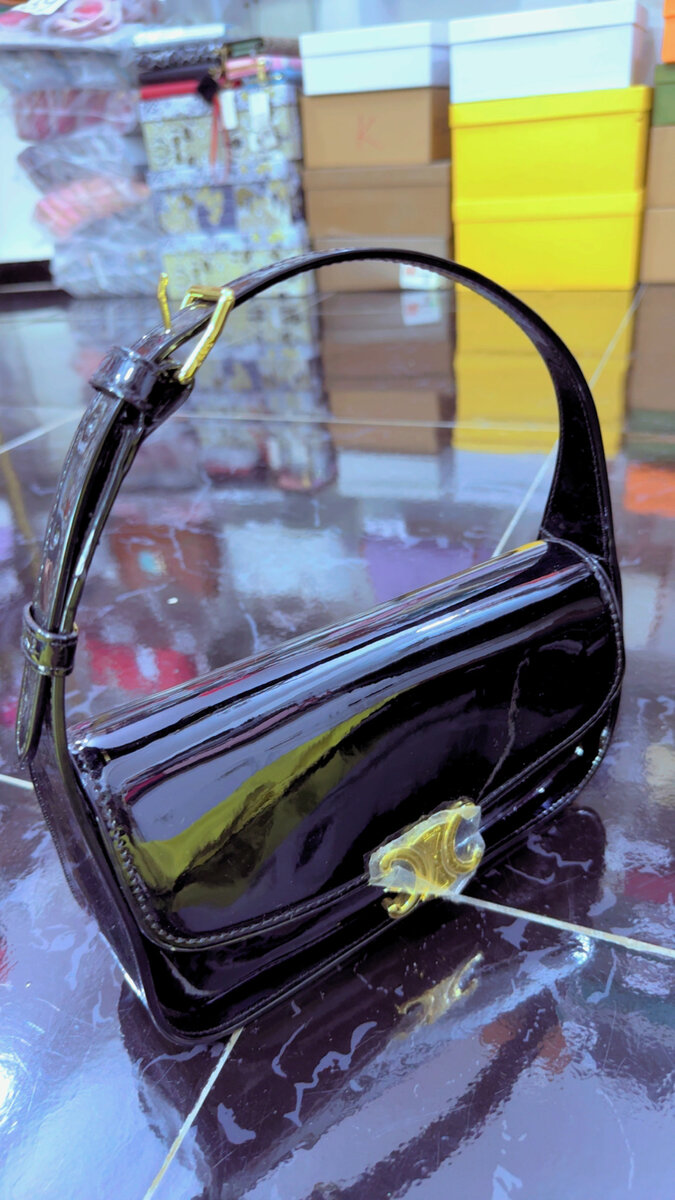 Sac à main élégant en cuir