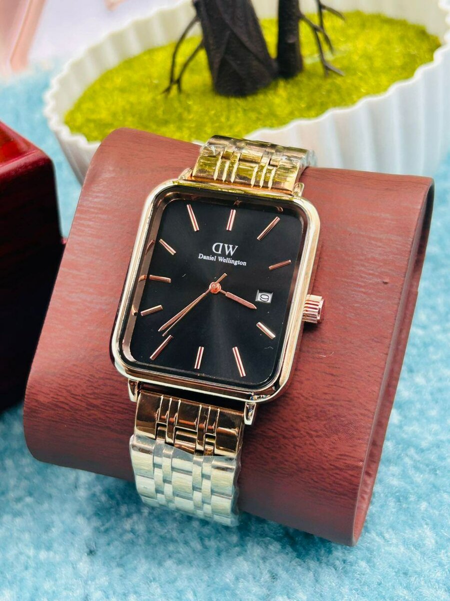 UNE MONTRE ORIGINALE