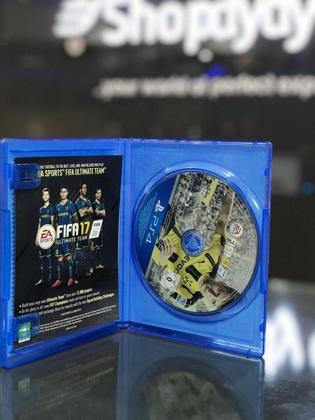 PS4 Fifa17 CD