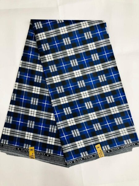 Polyester fabric with print