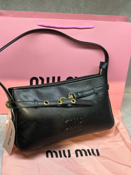 MIU MIU