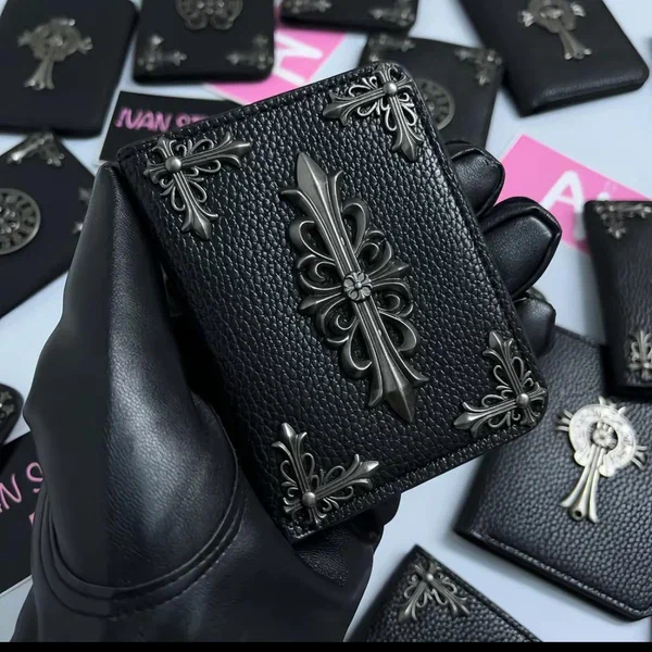 Porte-cartes en cuir chrome