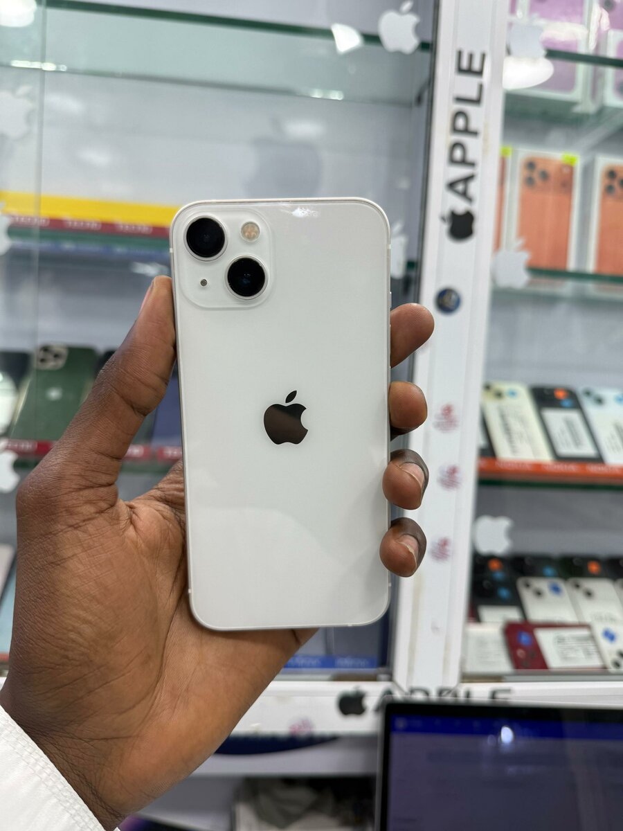 Disponible 13 simple 128go Cas