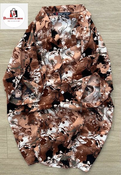 Chemise à motifs abstraits