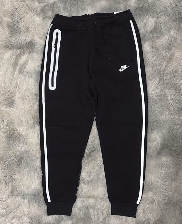 Nike reflective tech fleece