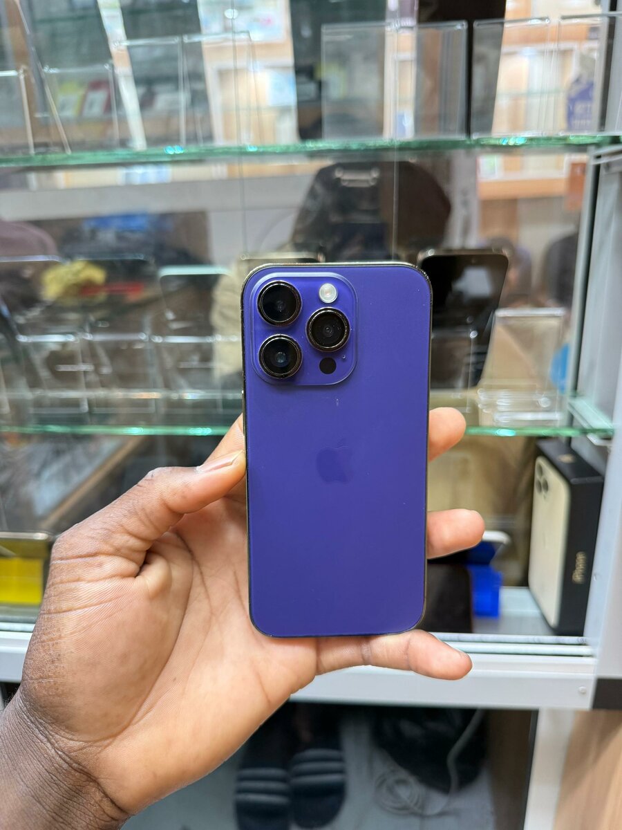 14 Pro 128gb batterie changé