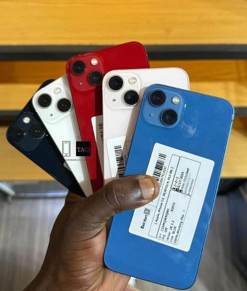 Apple iPhone 13 - Neuf et reconditionné