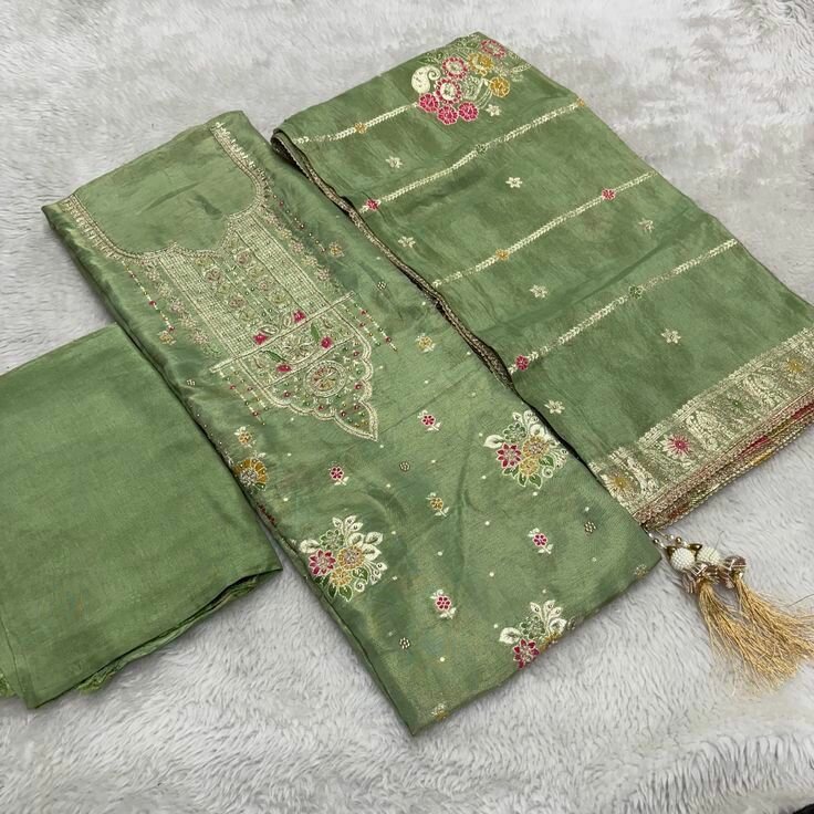 Shafoon 3 Peace Suit