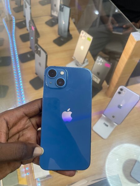 iPhone 13