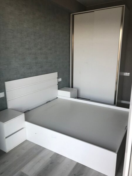 Lit plateforme moderne blanc