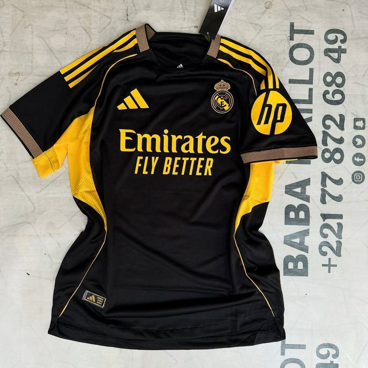 Maillot Real Madrid Noir Jaune