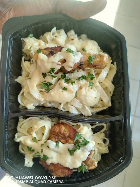PASTA ROYAL (POULET BÉCHAMEL)