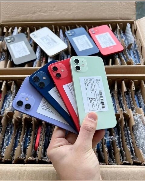 IPHONE 12