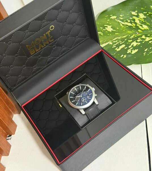 Montre Montblanc bleu cuir coffret édition moderne