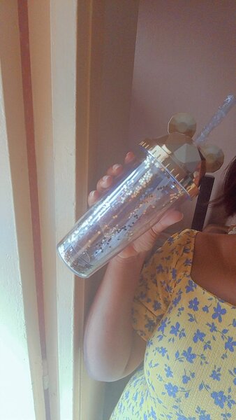 Gobelets à paillettes avec couvercle