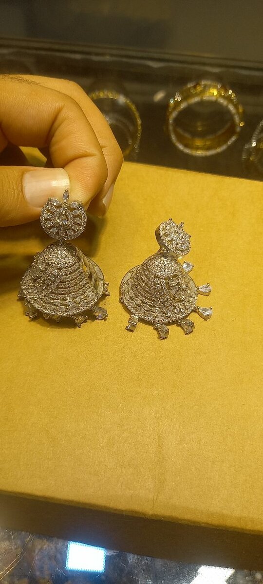 silver jumki