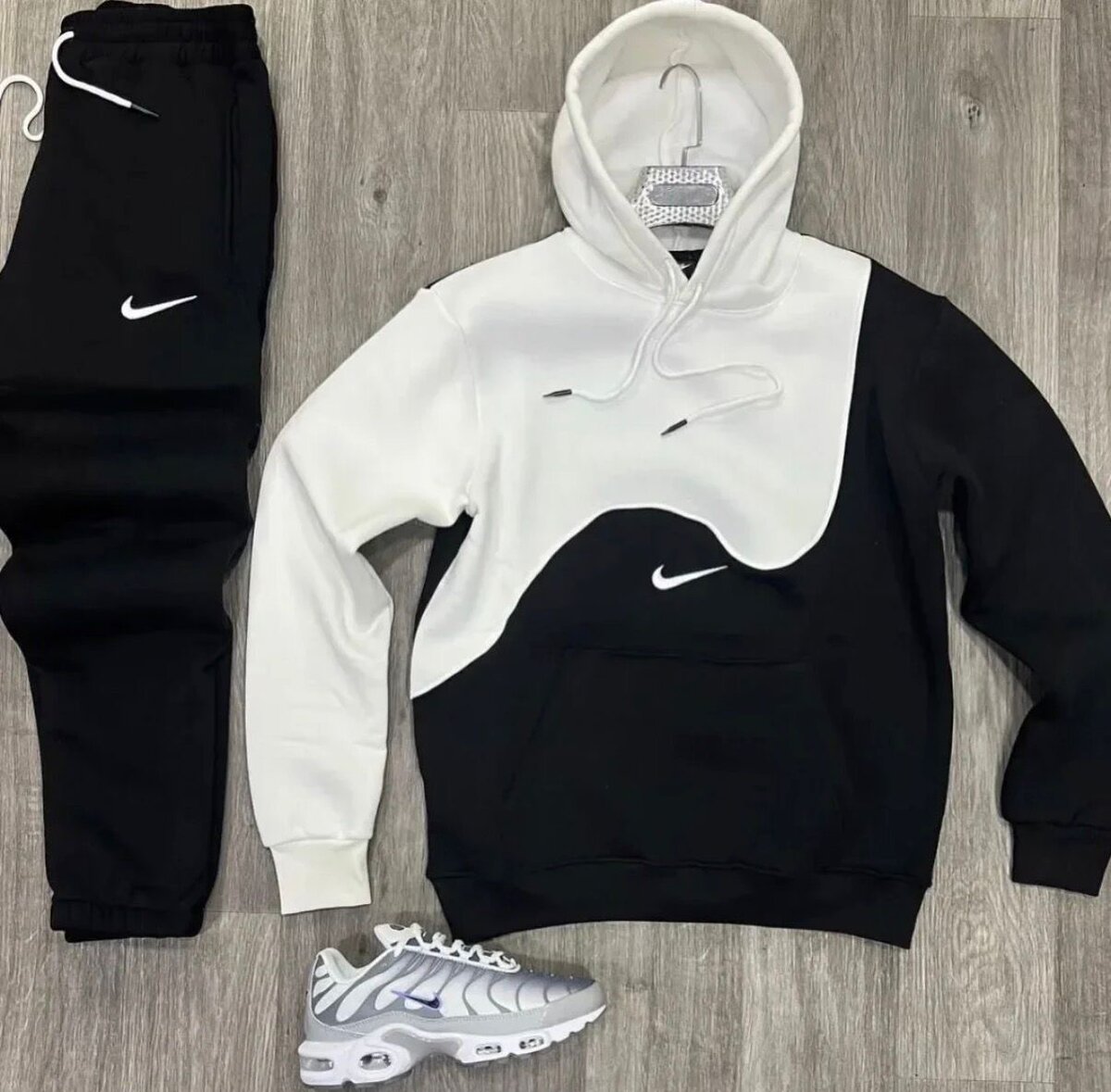 Ensemble de survêtement bicolore