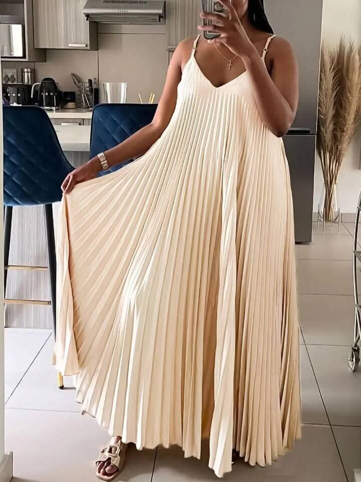 Robe Plissée Longue Élégante