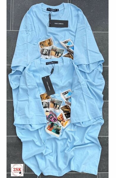 T-shirt photo bleu tendance