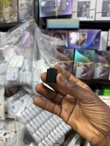 Adaptateur USB Lightning pour iPhone