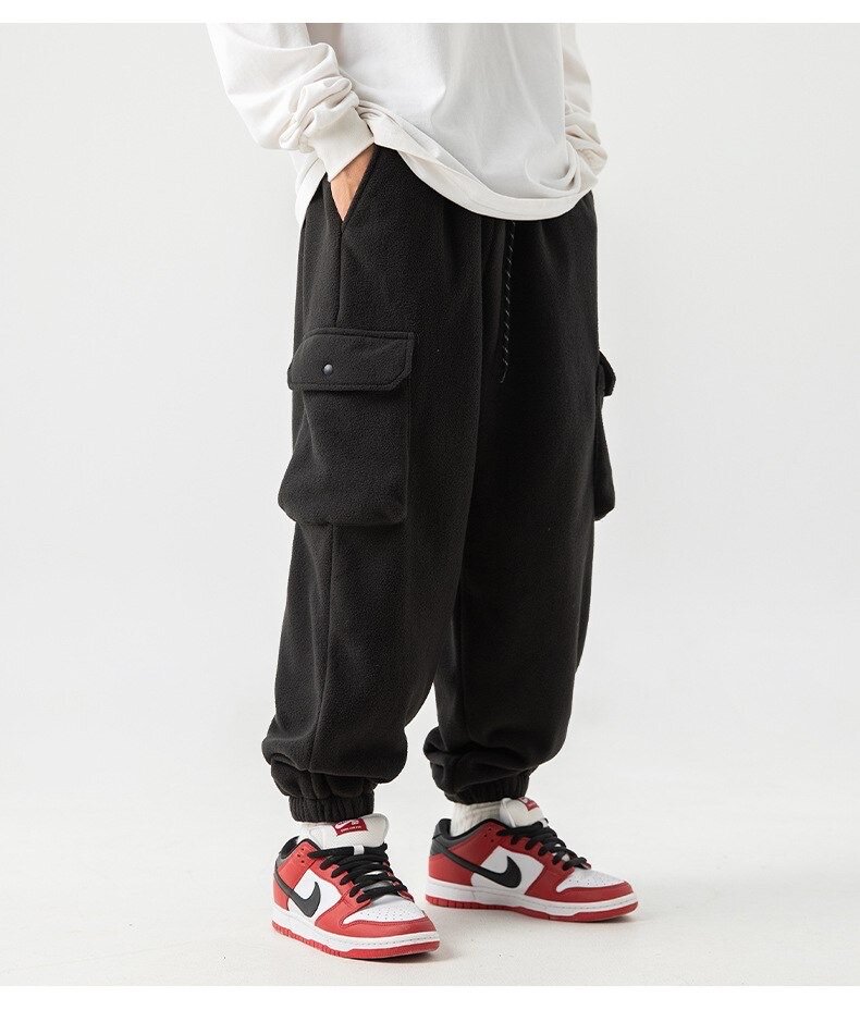 Повседневные штаны из флиса с большими карманами